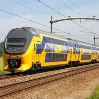 Check voordat je de deur uit gaat richting het station even @OVvertragingen en weet waar de vertragingen zijn. Vertragingen | trein | Storingen