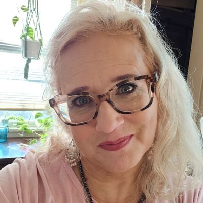 Endrakay's profile picture. Patriot, Mom and Mimi; Married to Scott Hillard, the love of my life!