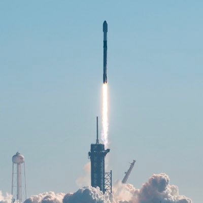 Building @StartupRef_
• I tweet about the daily challenges & learnings of building a startup 🚀