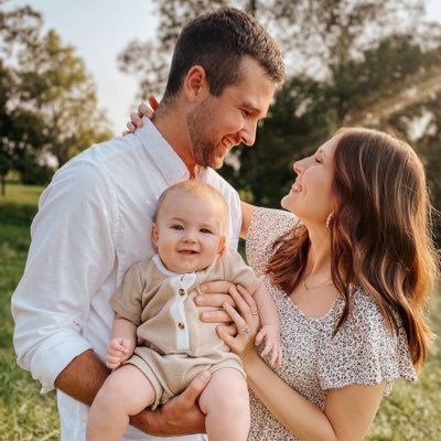 Husband and boy-dad. Christ over Everything✝️