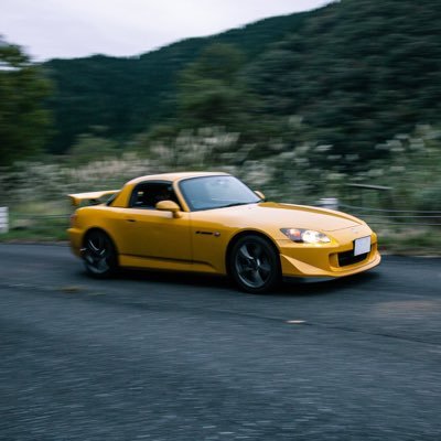 圧縮抜け抜け過走行25万キロのS2000TypeSに乗ってます。