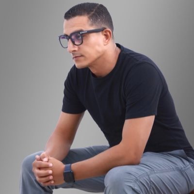 AhmedEraqi's profile picture. It's personal not business . get to know my reality.