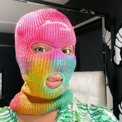 foreverflawlyss's profile picture. 