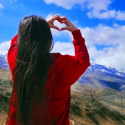 mu_nesa's profile picture. سر خم، غدقن...