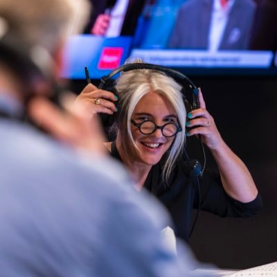sarastenholm's profile picture. Programledare @SR_gmvarlden och USApodden. Varje onsdag eftermiddag https://t.co/6t7PRMqZ4a