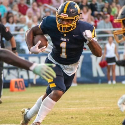 Tuscaloosa Academy📚c/o’23 3.6 GPA 5’10 185 RB/OLB/|ATH/ 4.59 40 time #205-826-5418 email:jadynhoward49@gmail.com