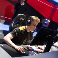Maku (@makub0ss) 's Twitter Profile