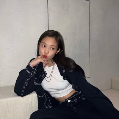 4nxCLvUQrxZ5Sdn's profile picture. 