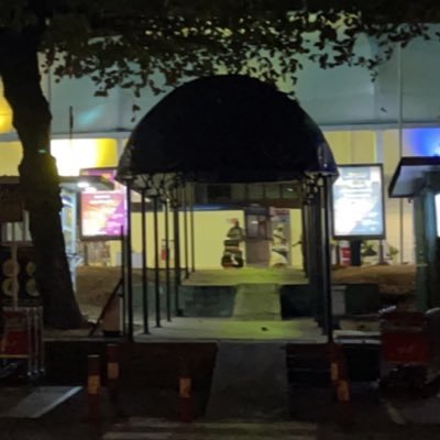 drew_utta's profile picture. Y.O.L.O