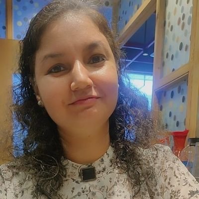 Nisha_Capricn's profile picture. Underestimated 🙂

#stufflistingsarmy