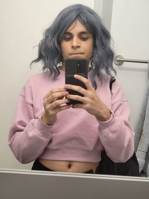 non binary vegan transfemme she/they/he in that order. 

18+