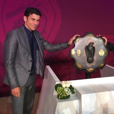 Floridense! Entrenador de Fútbol en Uruguay, Argentina, Perú, Chile, Paraguay, Qatar...
“Fútbol, un juego de caballeros??.”