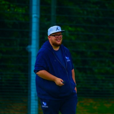 Media Assistant with @i2iSoccerAcad | UoB graduate 👨‍🎓| @NEWomensFooty | @Hairdryer_Pod | Published in Newcastle Chronicle, Daily Star and BBCSport |