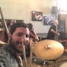 el_dby's profile picture. Musician, dessert baker, novice 🏄♂️     ya llego su teniente 🧐