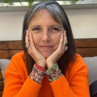 Claudia Piñeiro 💚 🧡 (@claudiapineiro) 's Twitter Profile
