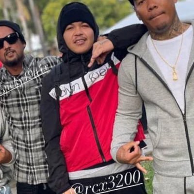 EAST☀️DAYGØ 3️⃣2️⃣0️⃣0️⃣®️💤 Est.1995 #FreeTipsy #FreeBabyDizz Nøthang But A TR3Y D2CES Thang
