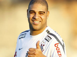 Twitter Oficial de Adriano Imperador, Novo Jogador Do Sport Clube Corinthians Paulista