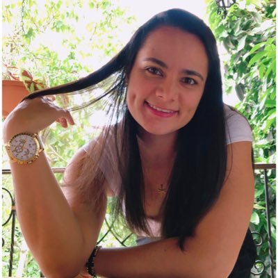 Tefi_Paez's profile picture. 🇨🇴 🫶🏼 🐶🐱🐈‍⬛🐈🐕