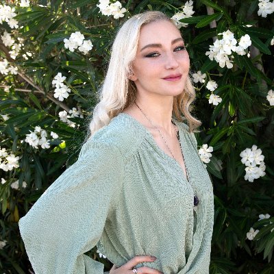 CassadyCayne's profile picture. Author of "The Universe Speaks, Are You Listening?" 💜 🖊️Intuitive Author & Love Coach 🙏👨‍❤️‍💋‍👨 Download my Free Love Transformation Gifts! 🗝️🎁⬇️