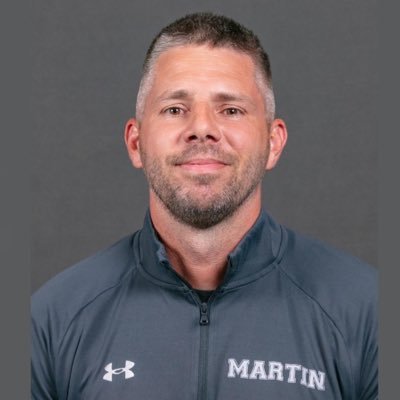 Linebackers Coach @ Arlington Martin HS 🏴‍☠️🏴‍☠️ Former HC @DMRailsFB