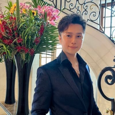 女性支援の仕掛け人|SNS総フォロワー30万人📱|TikTok×Instagram運用中 |SNS×在宅ワークで、女性の自立を応援🌸 |▶不動産・飲食など複数事業を運営中| ▶主婦・シングルマザー支援の実績多数 📩仕事・ご相談はDMまで