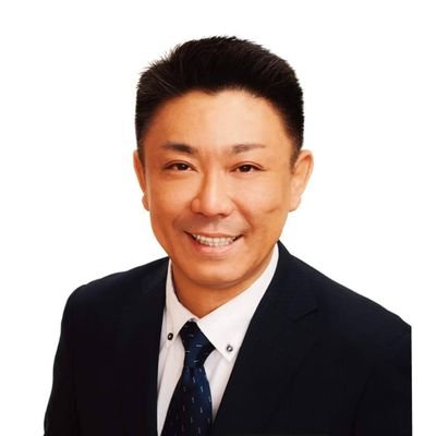 日本を守り、未来に良い形で引き継いでいく事を最優先。
『声を現実に!!』をモットーに常に客観的な目線で活動しております。
枚方市議会議員
自由民主党枚方支部総務会長