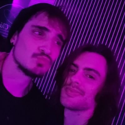 Meh. https://t.co/Ff4zQ9oPDx
Juego demasiado al lol :(