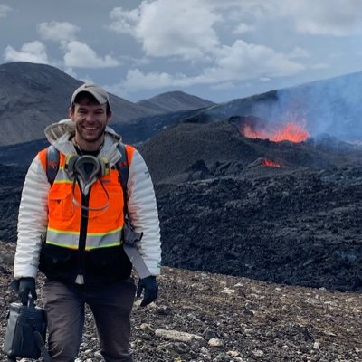 Ph.D candidate in Planetary Science at the University of Arizona focusing on astrobiology and geobiology, DoD NDSEG Fellow