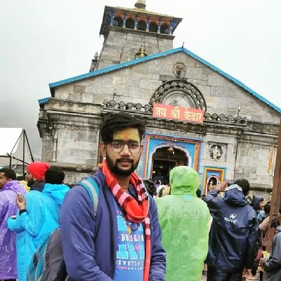 राष्ट्रहित सर्वोपरि⛳🇮🇳 धर्महिंसा तथैव च💪,
लिखता उतना ही हूँ जितना सुन सकूँ ,
💪धरती पुत्र बिहारी,
आत्मवत् सर्वभूतेषु , संस्कृतसाहित्य विषयक छात्र, #बनारस ।