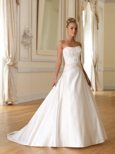 Bridalboutique3's profile picture. Bridal Boutique walsall is an independant family run business, We have a gorgeous range of designer bridal dresses/bridesmaids dresses accessories and shoes.