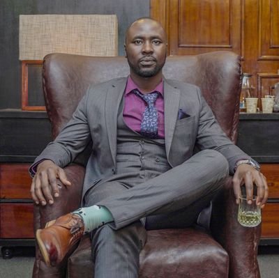 A father to handsome humans. Mindset, Hustle, Money.