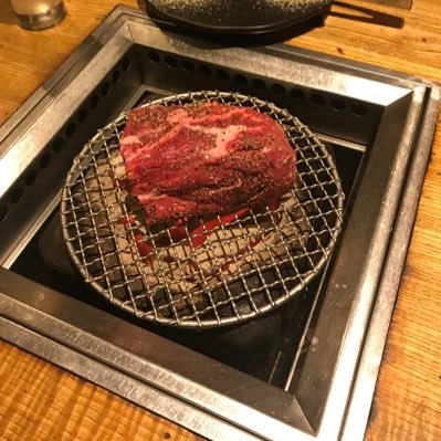 ____ponpe____'s profile picture. 著書「ブラ紐は見せるが吉」　　　　　　脚本HNKドラマ「あなちゃん」