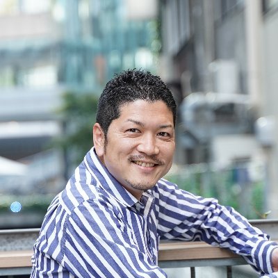 エンジニア歴6年👨‍💻ゼネコン現場監督👷/シンガポール🇸🇬→六本木バーテン🍸→ダブルダッチ世界大会2018/フロリダ🇺🇸→エンジニア/自社プロダクト開発💻 言語・FW：php laravel vue react / ROPE & PEACE / 3歳パパ / 体の半分ビール🍻 ※投稿は個人の所感です