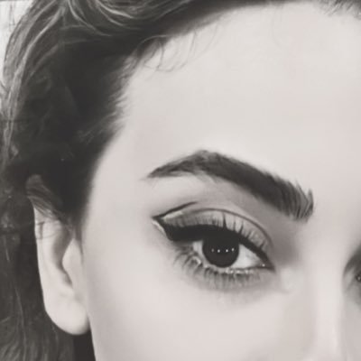 whiiiteshadow's profile picture. 