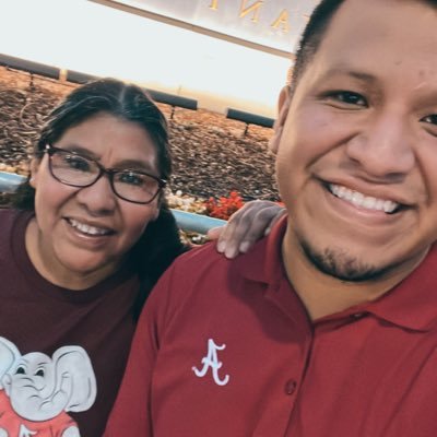 legacyhoesay's profile picture. Team Mystic 💙💙 TL 75 1 million + PKMN COLLECTOR, grind hardcore!!!! 👑 RIP @GEBgamers 🥺🙏🏼