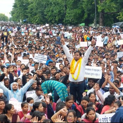 State President-NMOPS ODISHA
President-Odisha Govt Contractual Employees Association,
Convenor-
Odisha karmachari mahamancha
Aims for a change, proud odia,
