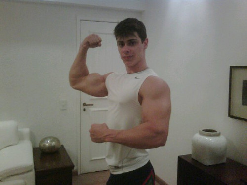 fc dedicado ao meu idolo musculoso @leoschulzwow

dono @evandrolimaSdS