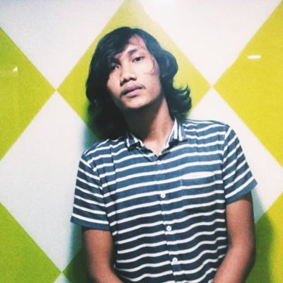onig: _ifdalalpiero || suka membuat tertawa melalui canda.
