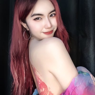 itskittyhaze's profile picture. keep guessin’ | insta: @itskittyhaze_