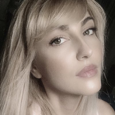 florycarolina's profile picture. http://t.co/gQTbvPhkmH