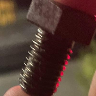 趣味で小説を書いています。Twitter含めたSNS全般の機能や空気感がよくわかっていないので、なにかご指摘等ありましたらよろしくお願いします。 PS.お友達募集中です!