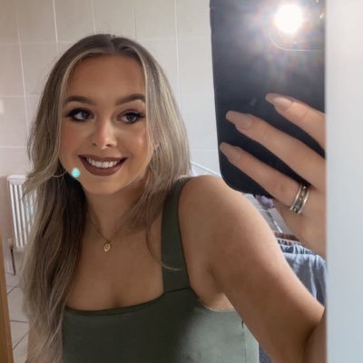 caoimhee_mariee's profile picture. UCC Criminology | Donegal/Cork