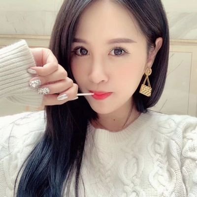 hosoyakiku's profile picture. 私のプライバシーをもっと見たい場合は、フォローしてください。