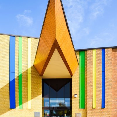 Thomas Clarkson Academy in Wisbech. A Brooke Weston Trust school. Principal: Richard Scott. Account is broadcast only.