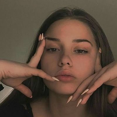 helplesness's profile picture. ❤️‍🔥