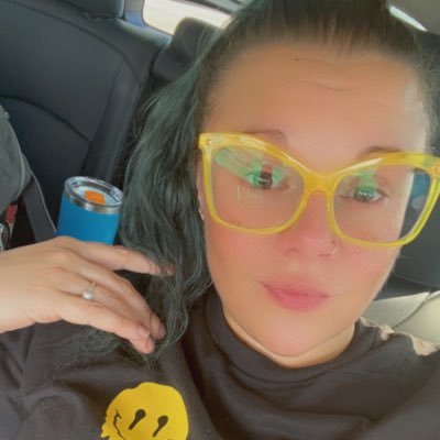 AdrianElyse44's profile picture. 