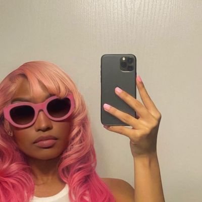 Cymbo11223's profile picture. Chun-li 🦄
parody account