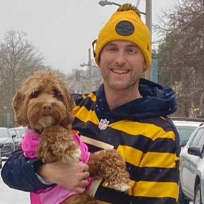 🏈 Steelers junkie #HereWeGo | 🏠7th gen ‘burgh native | 🐶 My dog is also a Steelers fan