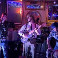 Maharaja Blues🏴🇮🇳🎸🥃 (@maharajablues) 's Twitter Profile