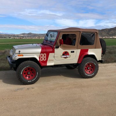 Just here to share my @JurassicJeep88 fun with like minded (or not) Jeepers & other off roaders! #ItsAJurassicJeepThing